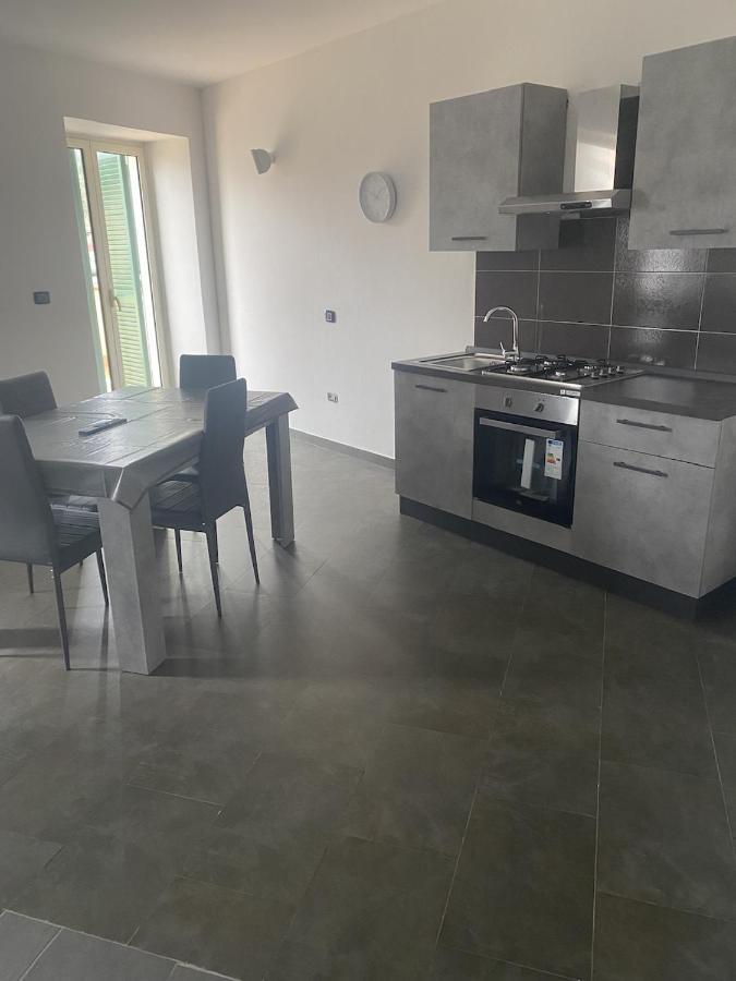 Apartment Tre Regine เนเปิลส์ ภายนอก รูปภาพ